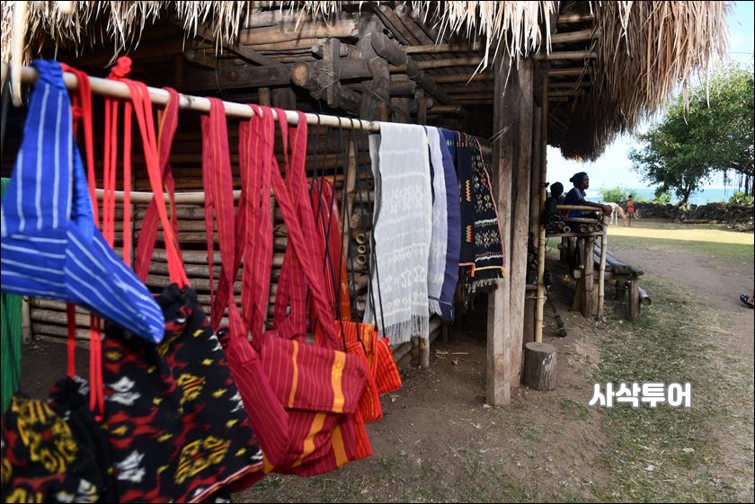 라텡가로 전통마을022.JPG