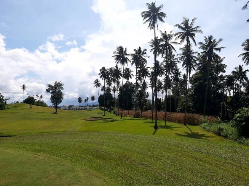 wenang golf 2.jpg