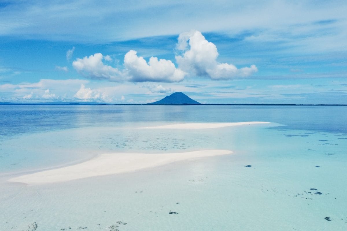 nain-island-bunaken.jpg
