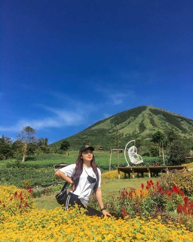 Taman pelangi tomohon 12.jpg