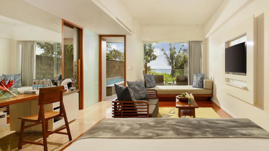 Heavently Ocean View Pool Suite.jpg