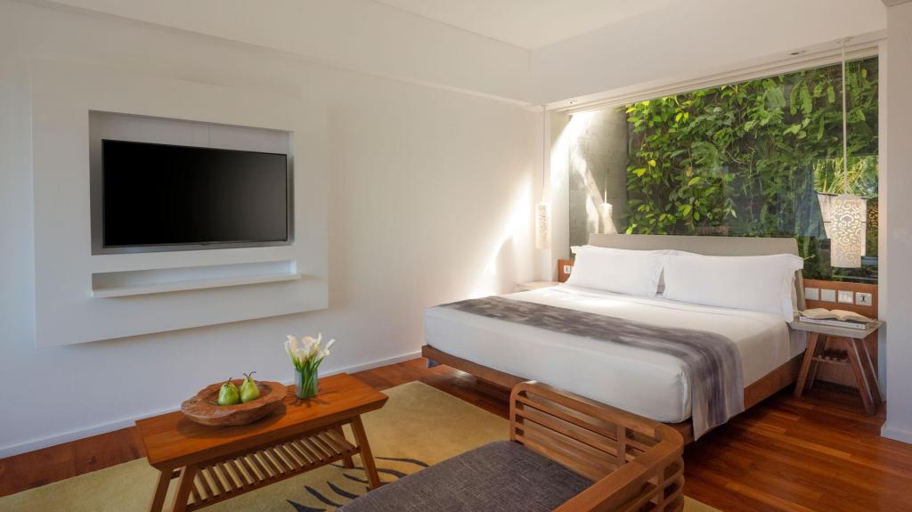 Heavently Ocean View Pool Suite4.jpg