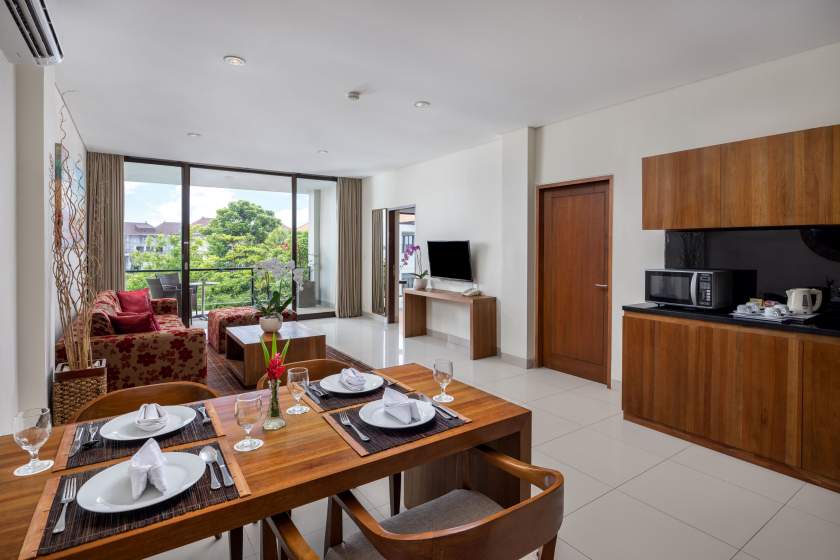 Two Bedroom Suite Living Room 2.jpg