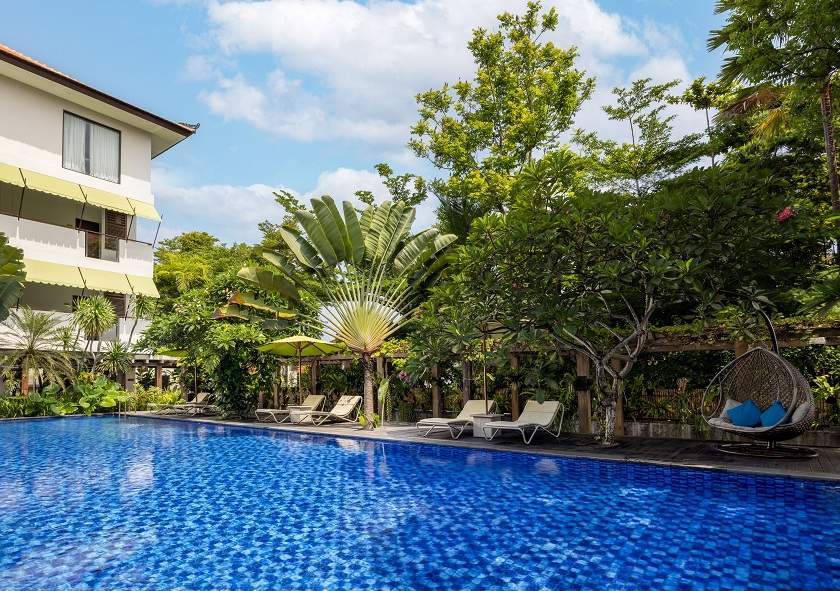 Swimming Pool 3.jpg