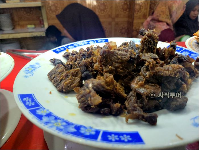 rumah makan015.jpg