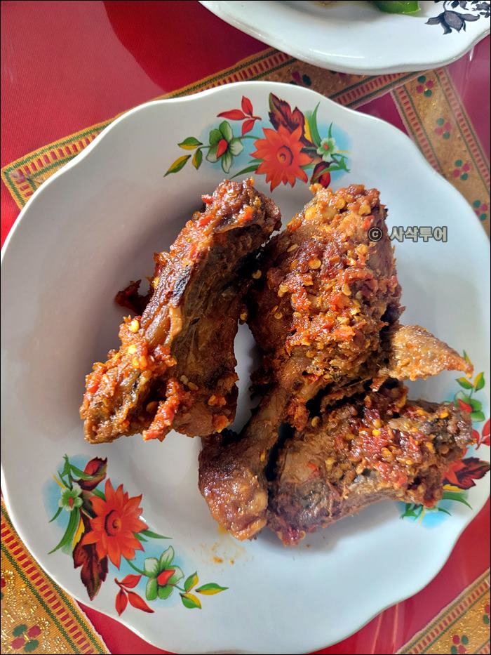 rumah makan019.jpg
