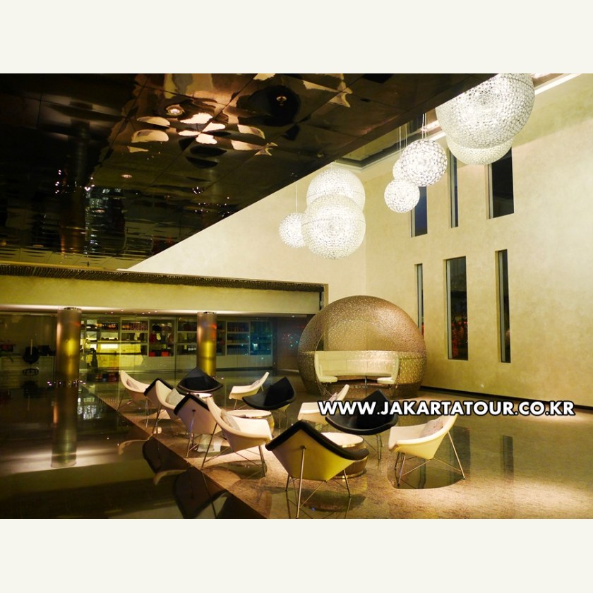 자카르타 호텔 FM7 Resort Hotel