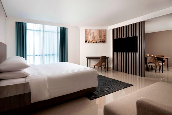 메리엇블리뚱tjqfi-suite-5303-hor-clsc.jpg