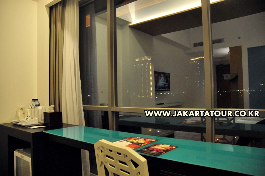 자카르타 블록앰 101 호텔 딜럭스 객실