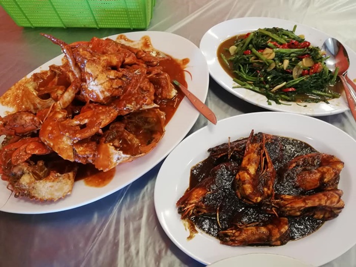 수라바야레스토랑100532603_662274037958000_4206345688138645504_n.jpg