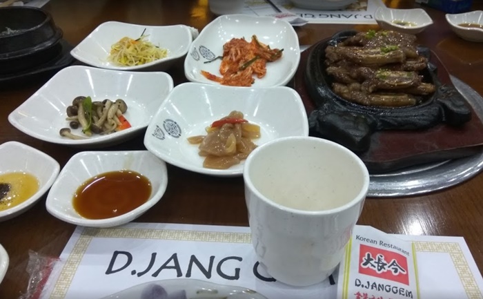 수라바야레스토랑20200530_155548.jpg