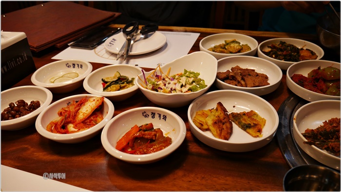 메단청기와2560P1090112.JPG