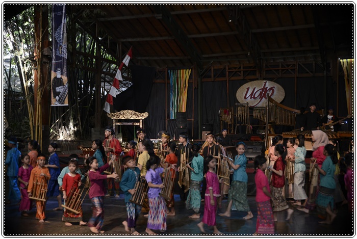 UDJOsaung angklong 2560_SIN7414.JPG