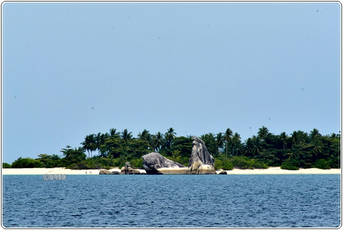 뿔라우부룽BELITUNG_SIN8000.JPG
